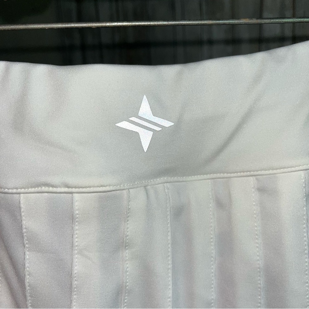 NWT Tuckernuck Fresh Buds Pleated Tennis Skort - Picture 8 of 12